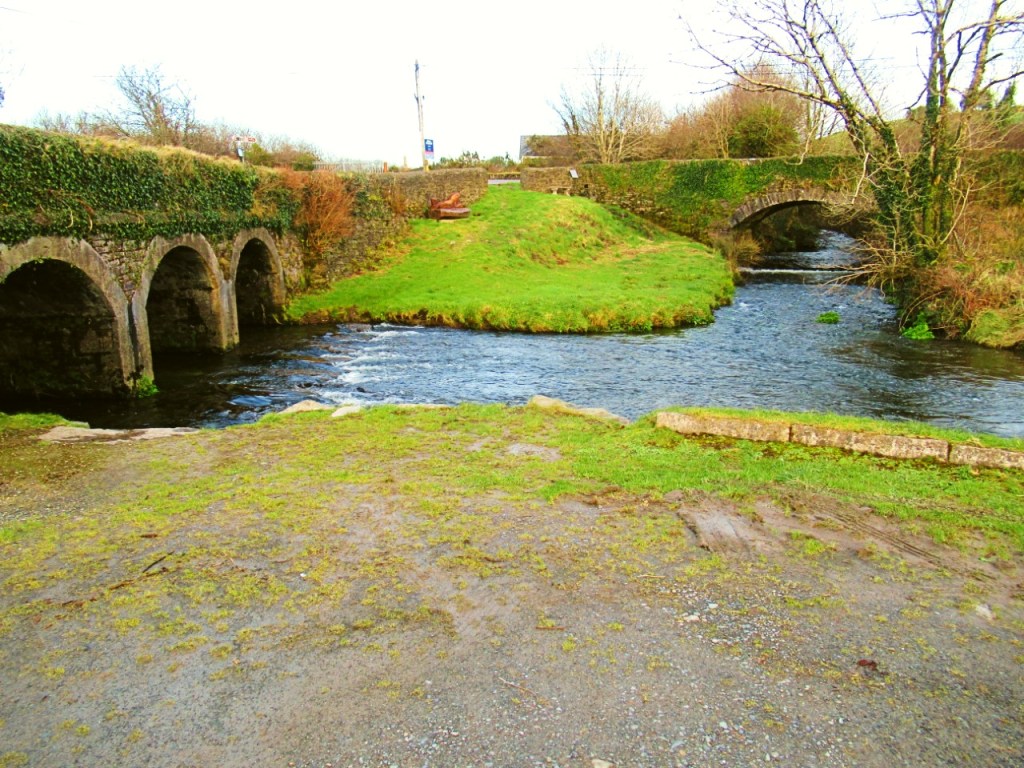 Ahanasfunsion Bridge over Ilen River